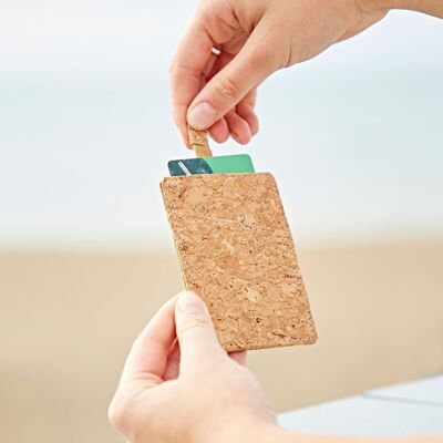 Porta carte di credito scorrevole in sughero naturale