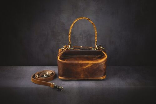Womens Leather Handbag Shoulder bag Small bag for ladies / Handmade