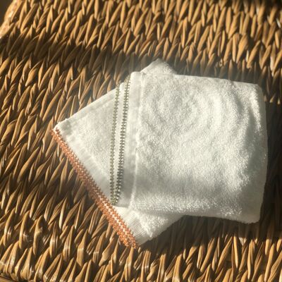 Juego de 2 toallas de invitados 100% algodón bordadas a mano en punto Festoon