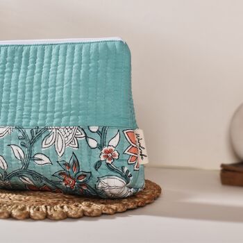 Sac seau, pochette utilitaire en coton matelassé vert turquoise, poche zippée 3