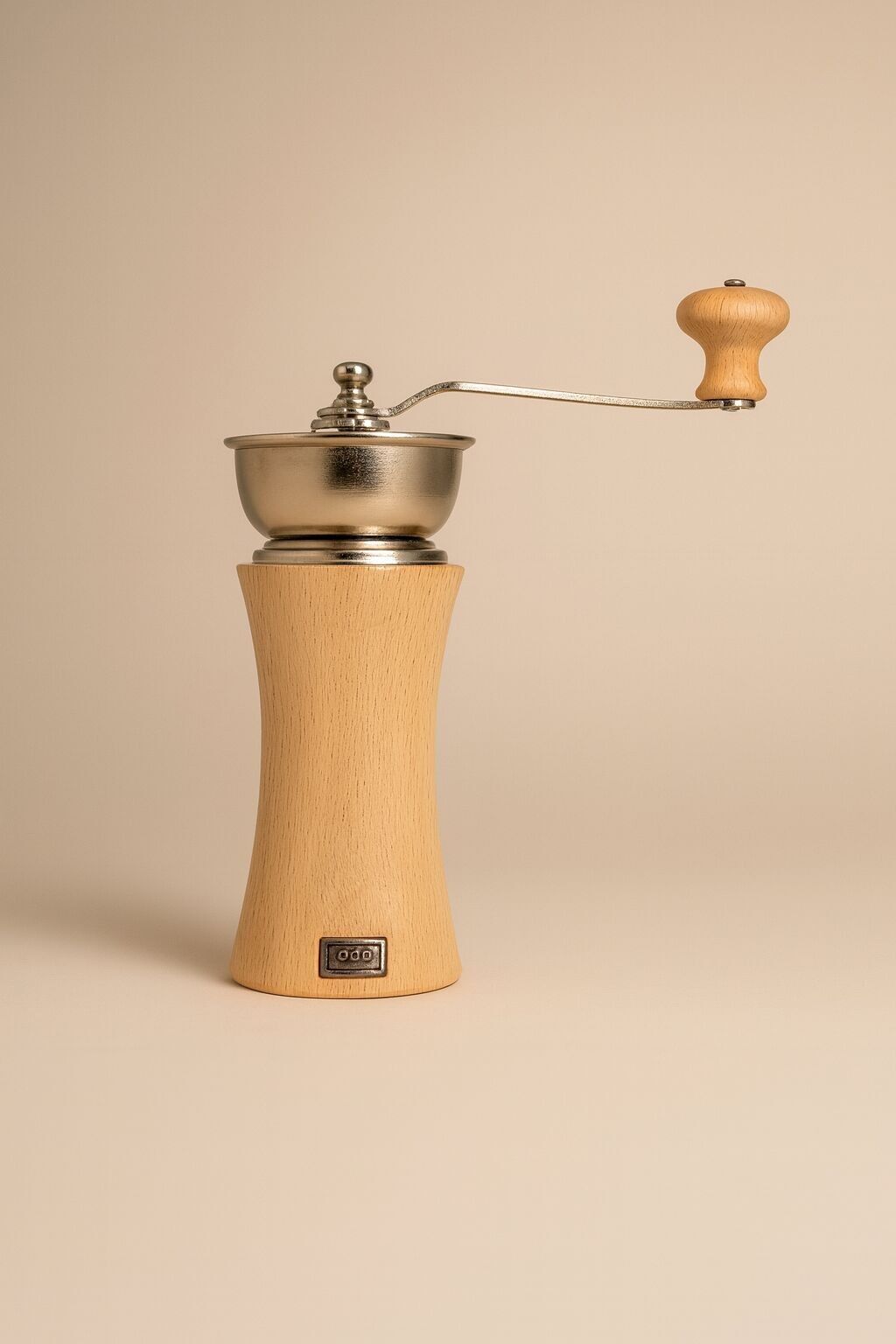 Handkurbel-Kaffeemühle aus Buchenholz