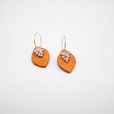 Marigold - zirconia earrings with leaf pendant
