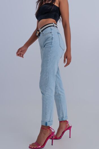 Jean mom basique bleu clair 5