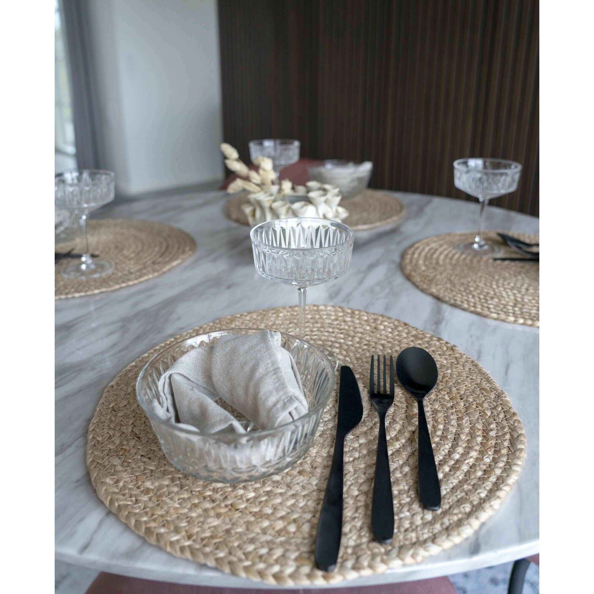 Bombay Placemat - Round placemat in braided natural jute