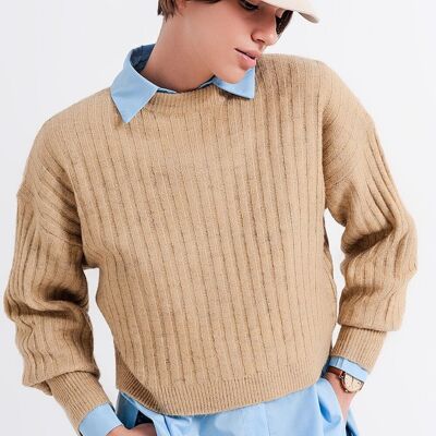 Beiger Pullover mit Streifen