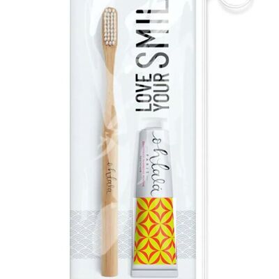 Ohlalá Travel Kit - Toothbrush + 15 ml Cinnamon Mint Toothpaste