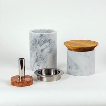 TOTEM KITCHEN, composition d'accessoires tour en marbre, bois et acier inoxydable 316 par bettisatti srl 3