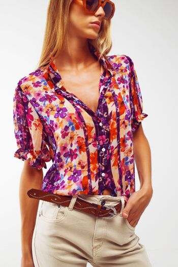 Chemise boutonnée à imprimé floral et manches courtes bouffantes 4