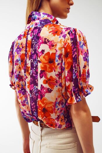 Chemise boutonnée à imprimé floral et manches courtes bouffantes 5