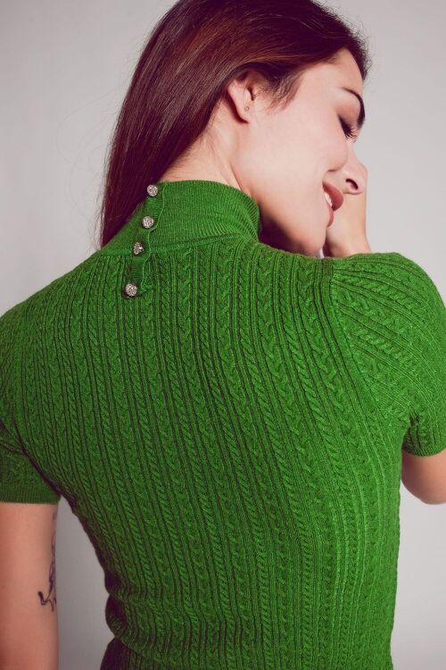 Cable knitted jumper in green