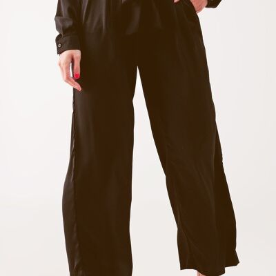 Wide leg belted pants in black