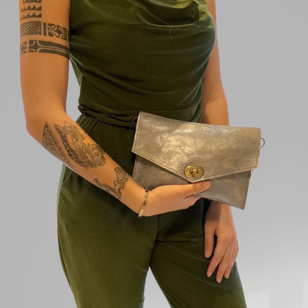 Bolso de mano de piel suave con cierre retro: Glamorous Elegance WEDING POUCH