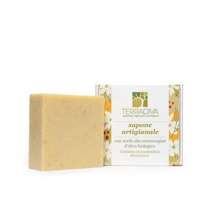 BIO - Handmade soap with Terradiva extra virgin olive oil and almond flour - 100g