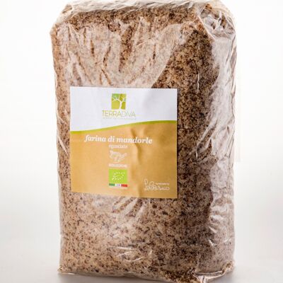 BIO - Terradiva Apulian shelled almond flour - 1kg