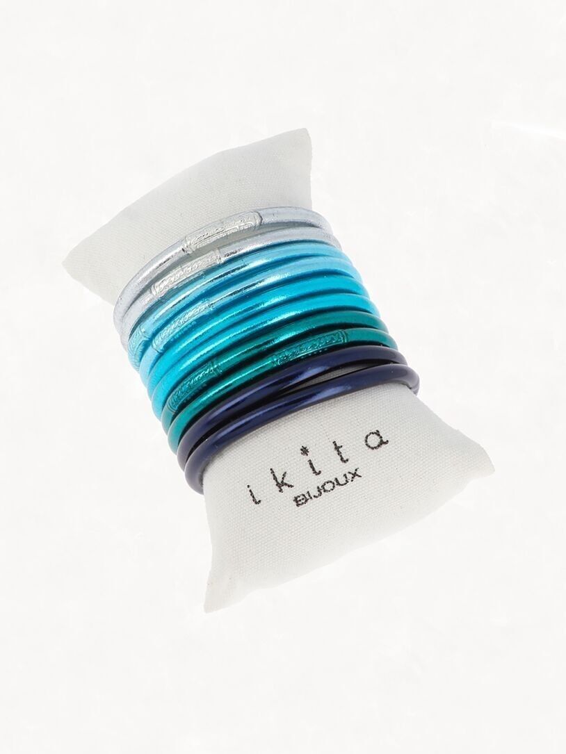 KIT mit 10 buddhistischen Armreifen mit Mantra – Blaue Mischung