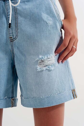 Short en jean avec taille élastique en bleu délavé 5