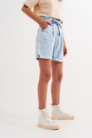 Short en jean avec délavage bleu clair et lien à la taille 5