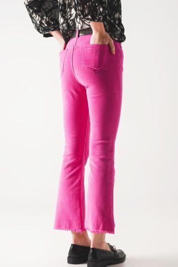 Pantalon évasé en velours côtelé fuchsia 4