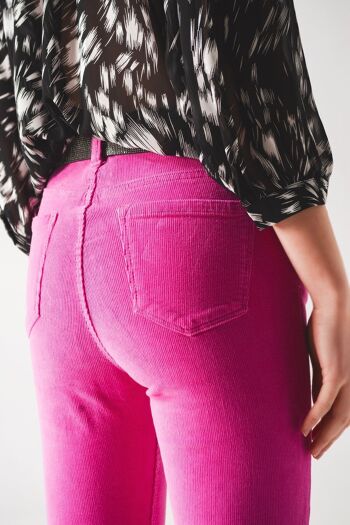 Pantalon évasé en velours côtelé fuchsia 6