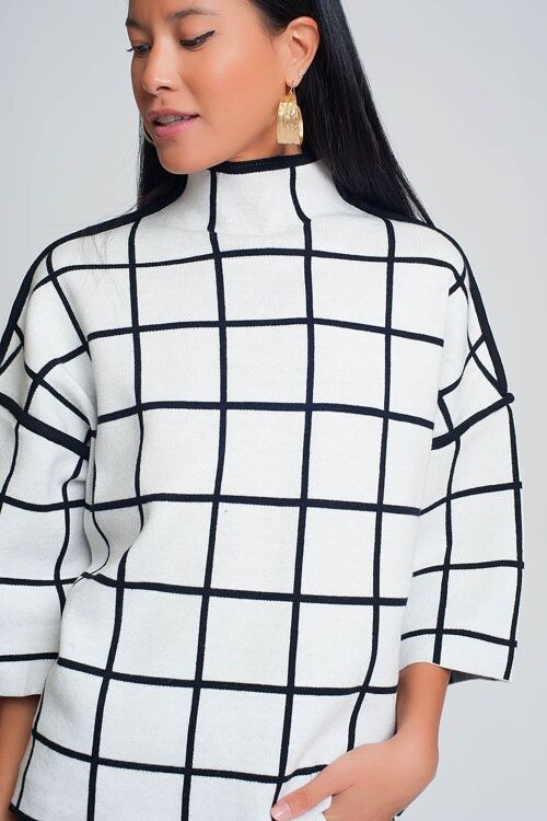 White sweater with chequered print in 3/4 sleeve and high neck