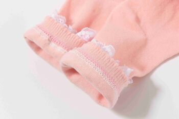 Chaussettes hautes bébé fille rose à dentelle 2