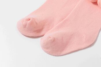 Chaussettes hautes roses à pompons pour bébé 4