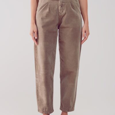 High rise slouchy mom pants in beige cord