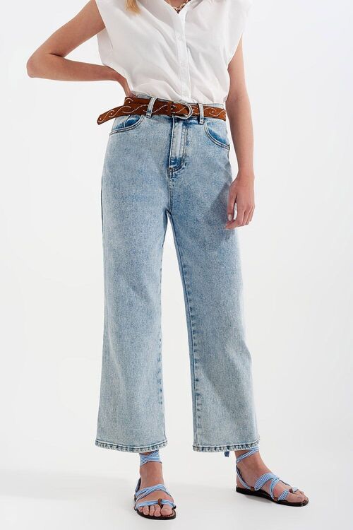 High rise wide leg jeans in bleach wash