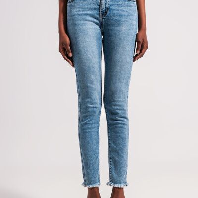 Jeans with frayed hem in light blue