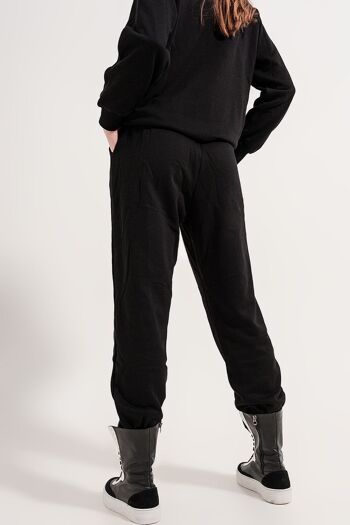 Pantalon de jogging avec cordon de serrage à la taille et couture avant en noir 3