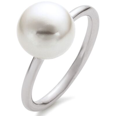 Ring with a freshwater pearl button white