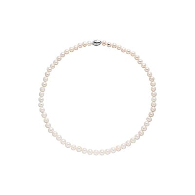 White freshwater pearl necklace with oval magnetic clasp