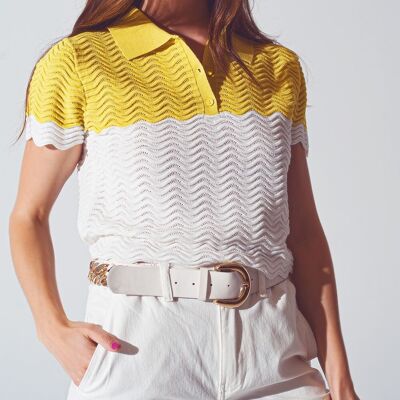 Polo court tricoté à blocs de couleurs en blanc et jaune