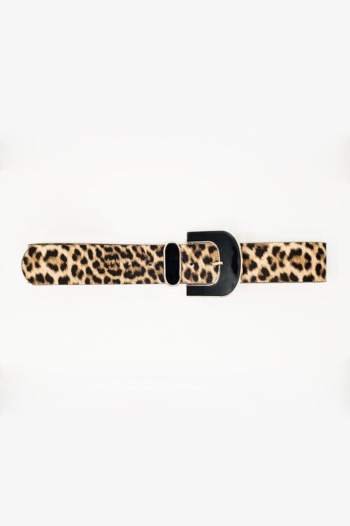 Leopard print belt in brown color