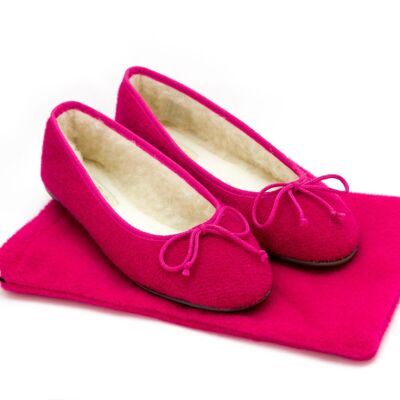 Ballerina slippers for home with travel bag. Blackberry