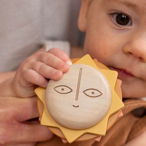 Wooden Baby Spinner 1+. Here comes the Sun