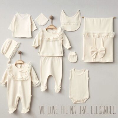 Conjunto recién nacido niña natural 100% algodón en color beige, diseño especial