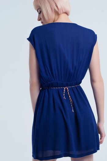 Mini-robe bleu marine avec broderie 4
