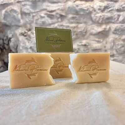 “Essential” cold saponification soap with goat’s milk