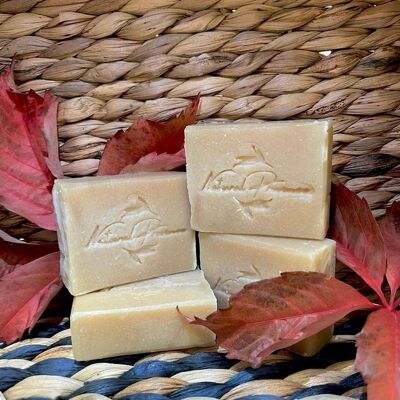 “Exhilarating” cold saponification soap with goat’s milk