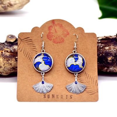 Ethnic wax earrings: blue wedding flowers, white silver glass cabochon