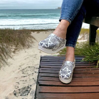 Mandala Air Clogx Leather Clogs Slippers