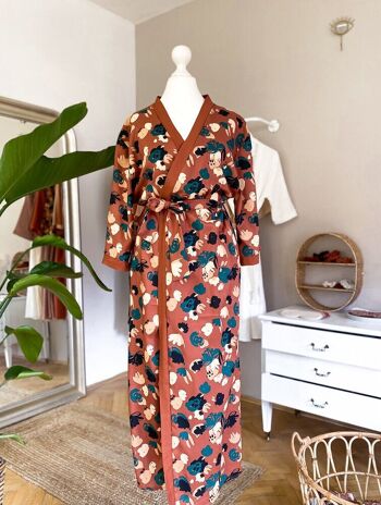 Kimono en terre cuite fleurie 5