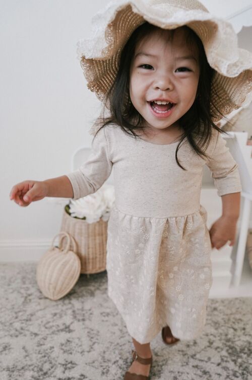 Girly linen dress