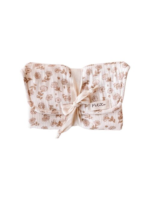 Diaper changing pad / blossom