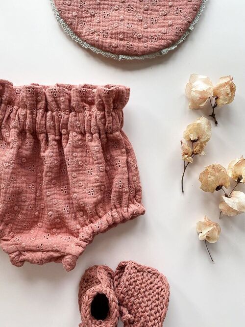 Muslin bloomers / embroidered marsala