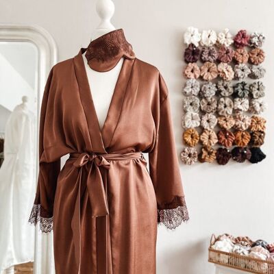 Satin + lace robe / hazelnut