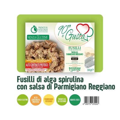 Fusilli alla Spirulina senza glutine con salsa al Parmigiano Reggiano - 35.Pasta italiana proteica da 7 g