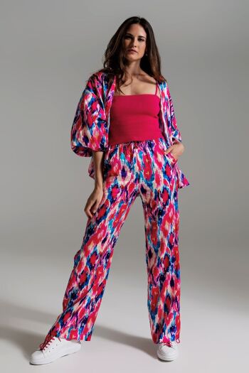 Pantalon de style palazzo à imprimé abstrait rose et bleu 3
