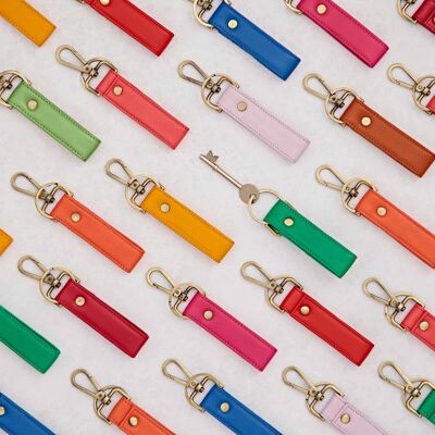 Schlüsselanhänger aus recyceltem Leder mit Haken